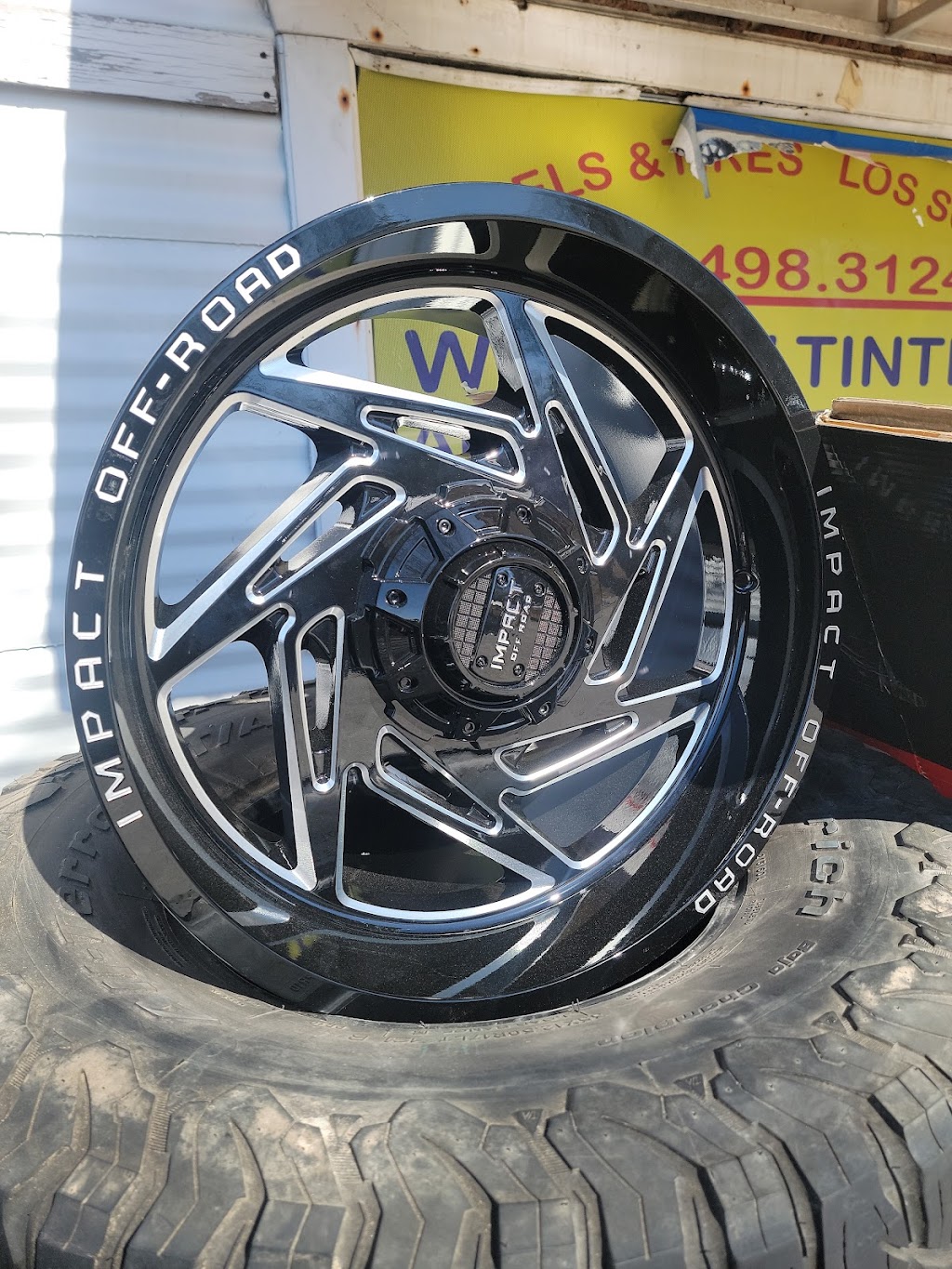 Wheels and tires los socios | 5751 Rendon Bloodworth Rd, Fort Worth, TX 76140, USA | Phone: (817) 999-4335