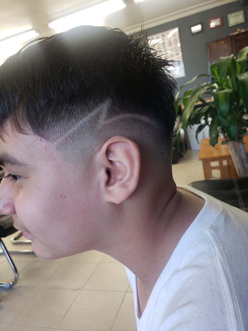 Brothers Barber Shop | 226 E Main St #1, Round Lake Park, IL 60073, USA | Phone: (224) 338-0155