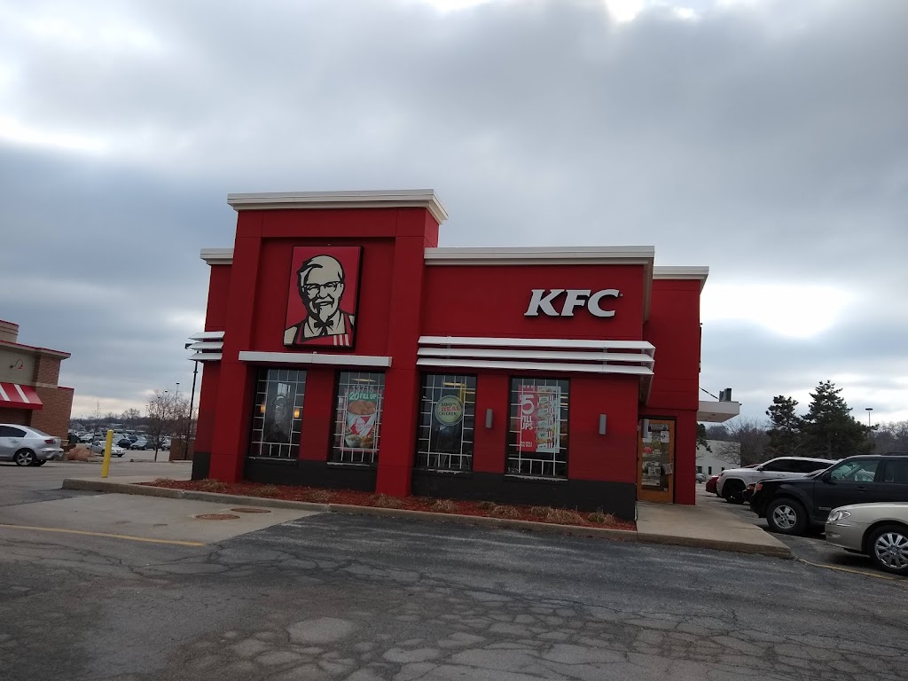 KFC | 13715 Q St, Omaha, NE 68137, USA | Phone: (402) 895-2600