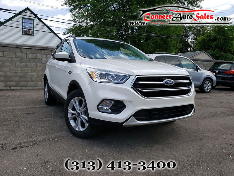 Connect Auto Sales | 4413 S Beech Daly St, Dearborn Heights, MI 48125, USA | Phone: (313) 413-3400