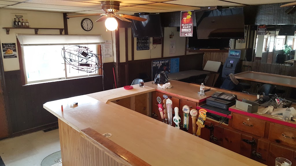 Barbs Pub & Grub | 504 Fredonia Ave, Fredonia, WI 53021, USA | Phone: (262) 692-3571