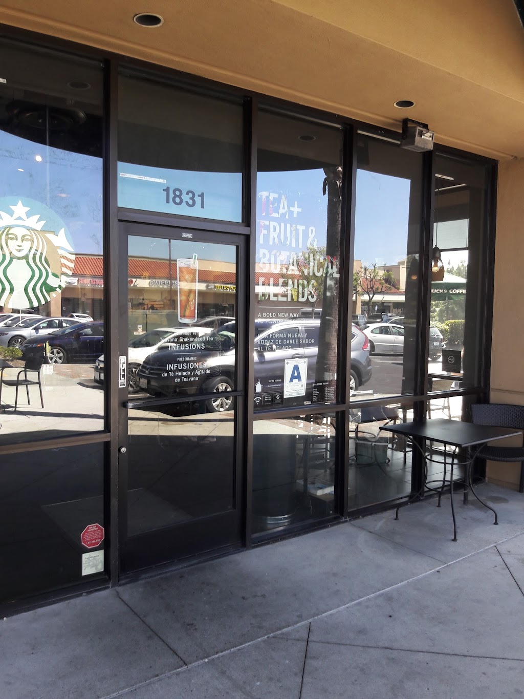 Starbucks | 280 E Via Rancho Pkwy, Escondido, CA 92025, USA | Phone: (760) 702-9019
