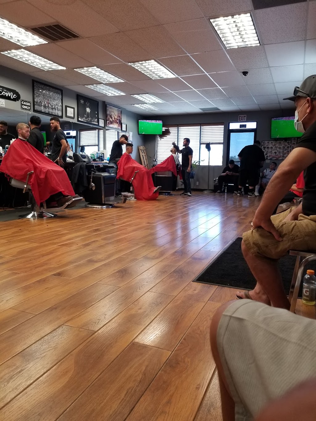 Abels Barbershop | 18768 CA-18 Suite 200, Apple Valley, CA 92307, USA | Phone: (760) 524-1054