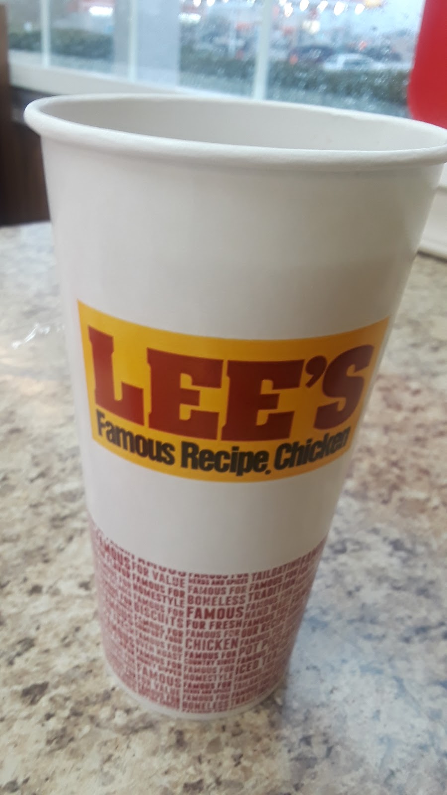 Lees Famous Recipe Chicken | 2350 Landmark Ave NE, Corydon, IN 47112, USA | Phone: (812) 738-3400