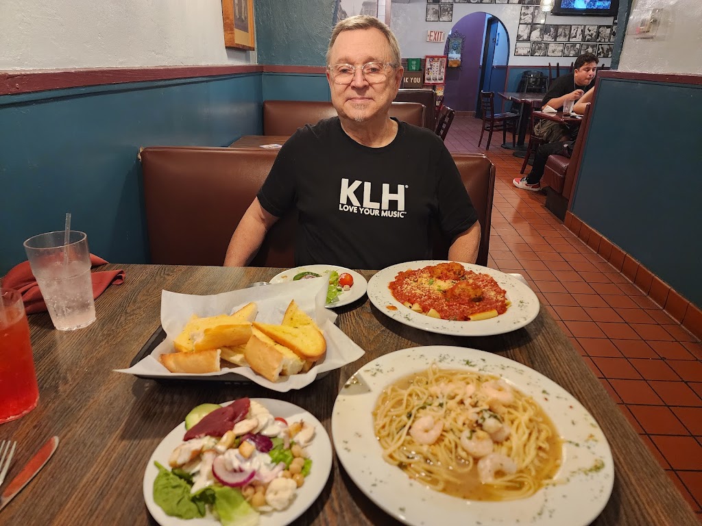 Buonos Pizzeria | 401 W Willow St, Long Beach, CA 90806, USA | Phone: (562) 595-6138