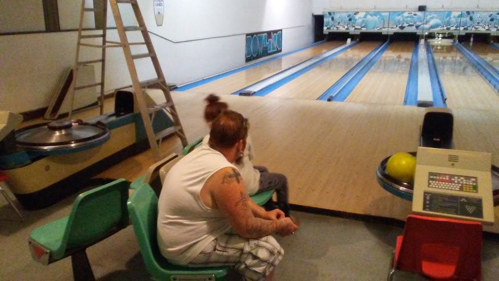 Plaza Lanes | 3150 Ohio Ave, Connersville, IN 47331, USA | Phone: (765) 827-9551