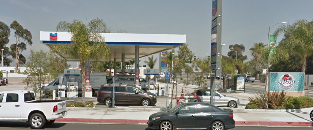 Chevron North Hollywood | 7214 Whitsett Ave, North Hollywood, CA 91605, USA | Phone: (818) 764-0200