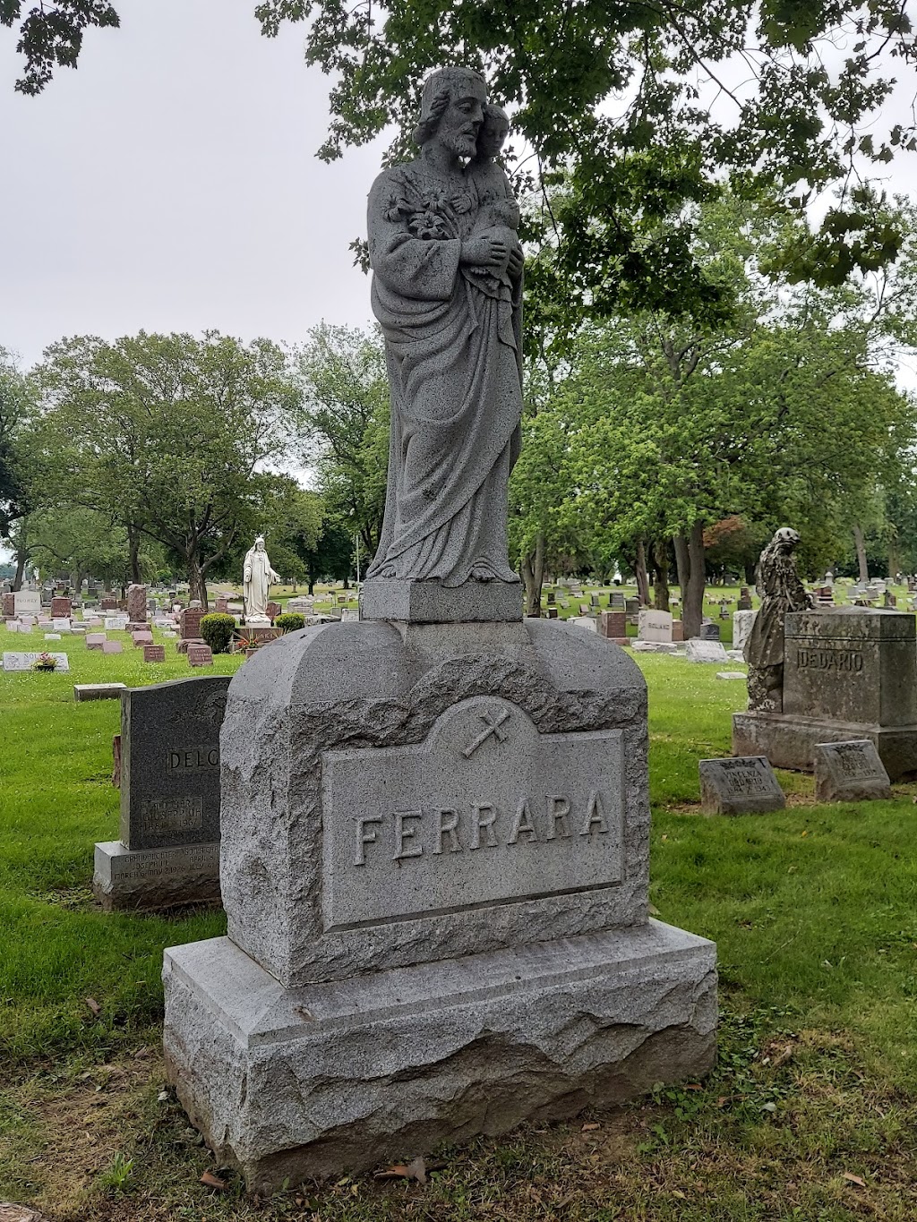 Gate of Heaven Cemetery | 500 Riverdale Ave, Lewiston, NY 14092, USA | Phone: (716) 282-5084