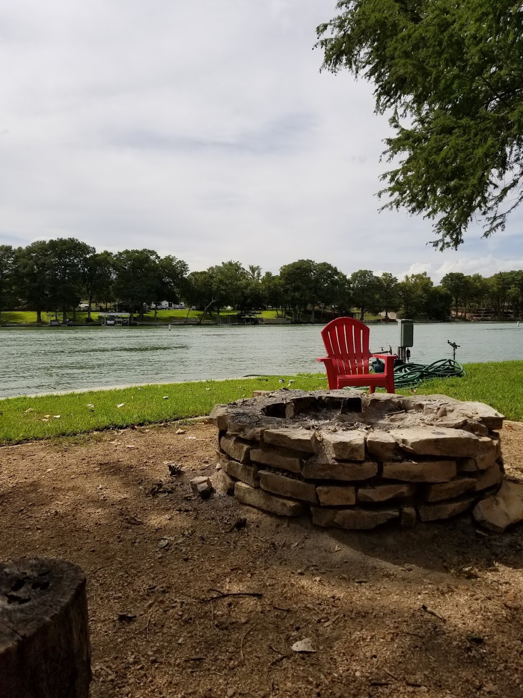 Camp Willow Resort | 202 Camp Porter Rd, New Braunfels, TX 78130, USA | Phone: (512) 293-0239