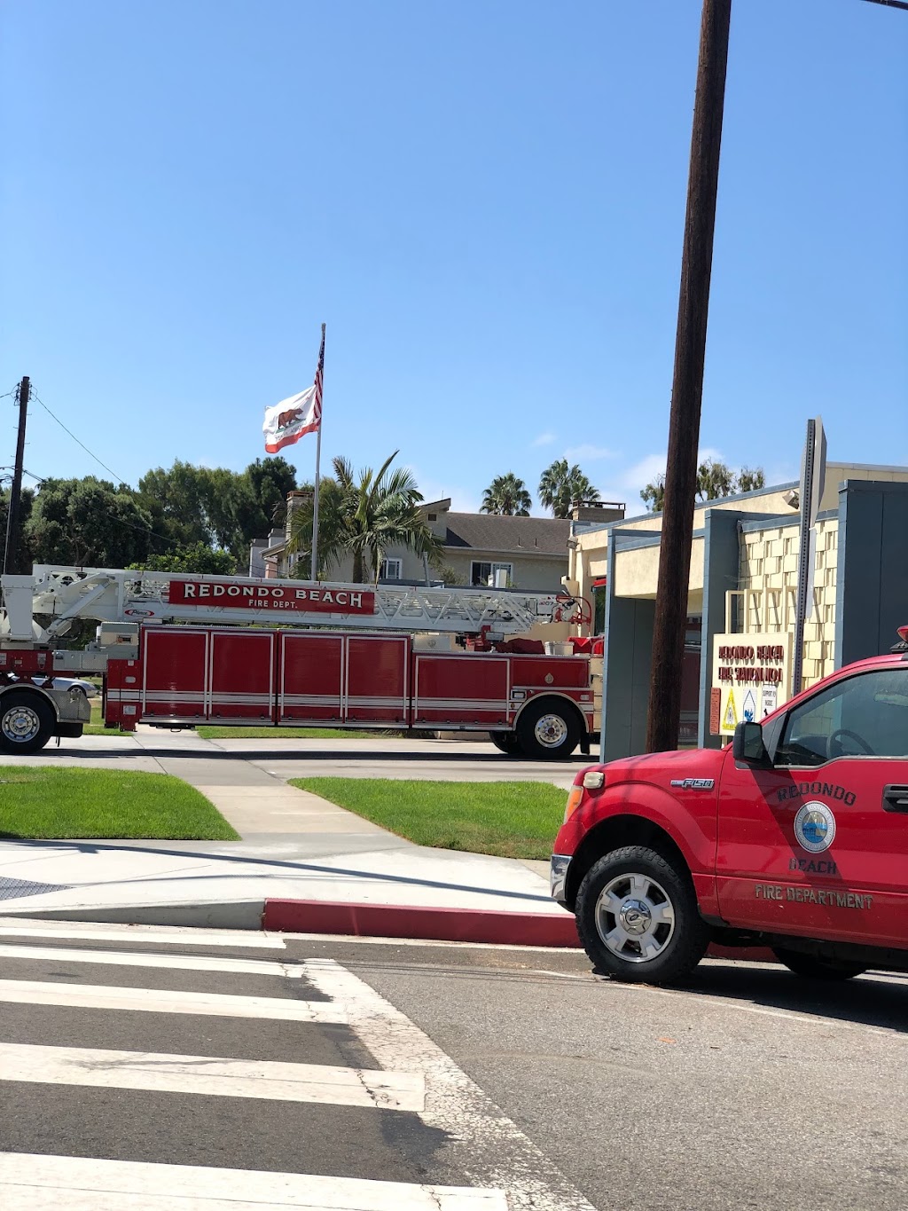 Redondo Beach Fire Dept. Station 2 | 2400 Grant Ave, Redondo Beach, CA 90278, USA | Phone: (310) 318-0663