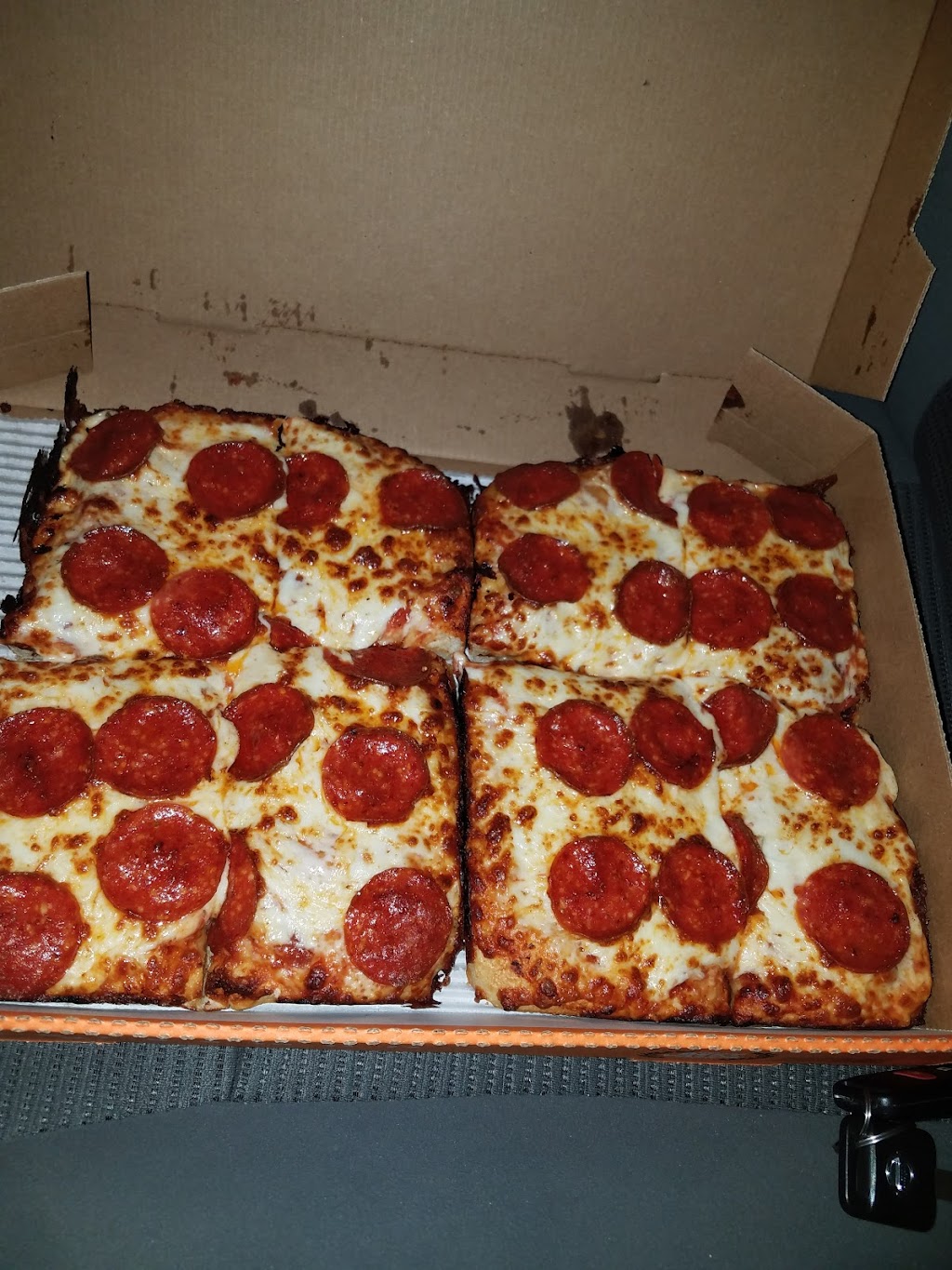 Little Caesars Pizza | 14400 Ambaum Blvd SW SUITE A, Burien, WA 98166, USA | Phone: (206) 244-2108