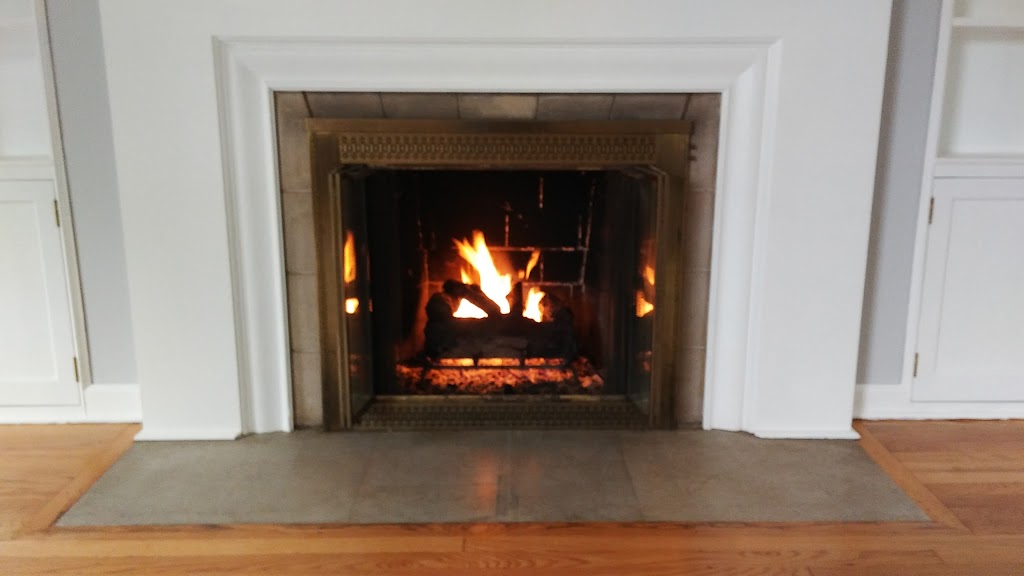 CKB FIREPLACE SERVICES | 1512 Thomas Dr APT 2, Bellevue, NE 68005, USA | Phone: (402) 541-7001