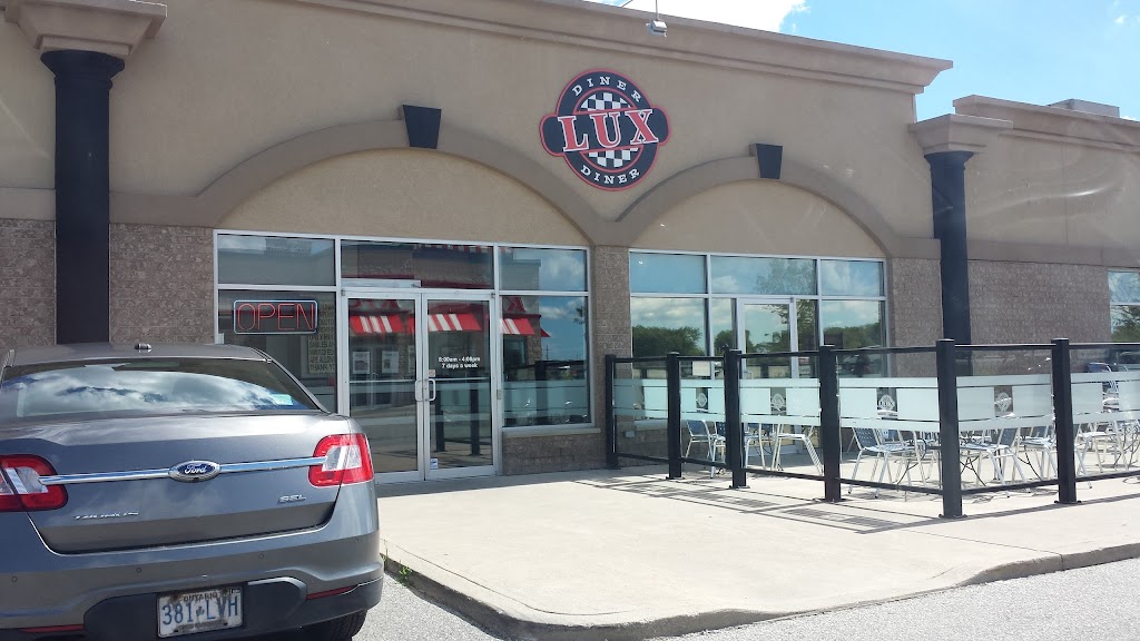 Lux Diner | 33 Amy Croft Dr, Windsor, ON N9K 1C7, Canada | Phone: (519) 735-8001