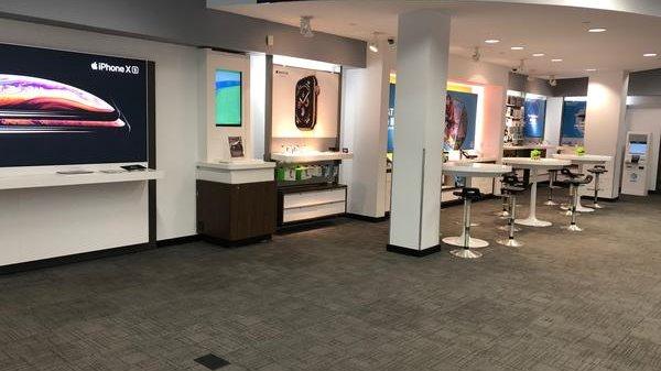 AT&T Store | 1200 Morris Tpke Space A139, Short Hills, NJ 07078, USA | Phone: (973) 912-8844