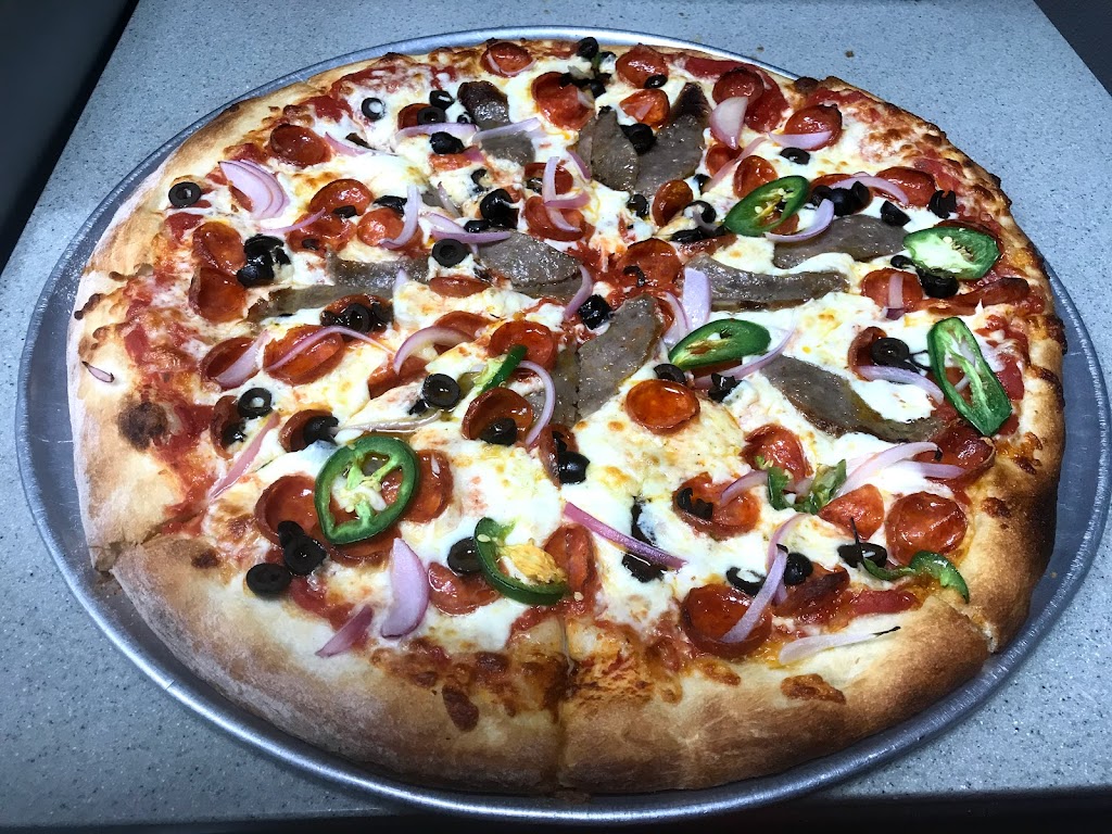 Rounders Pizzeria | 18653 Ranch Rd 1431, Jonestown, TX 78645, USA | Phone: (512) 267-7777