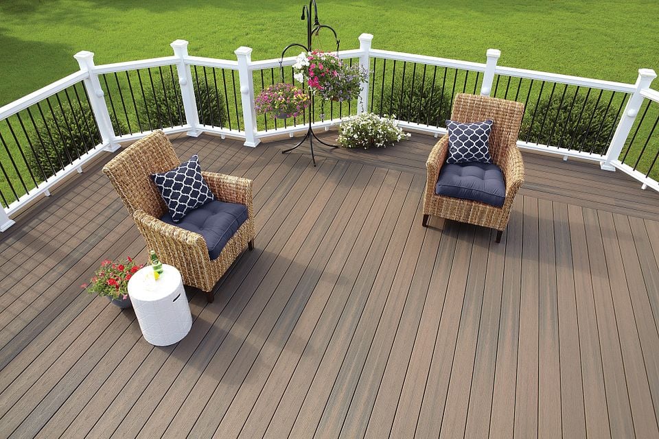 Deck Barn 2 | 755 County Rd 565, Augusta, NJ 07822, USA | Phone: (862) 351-6262