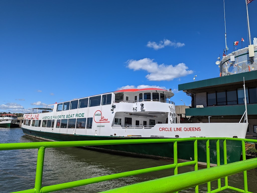 Circle Line Sightseeing Cruises | 83 North River Piers West 43rd Street and, 12th Ave, New York, NY 10036, USA | Phone: (212) 563-3200