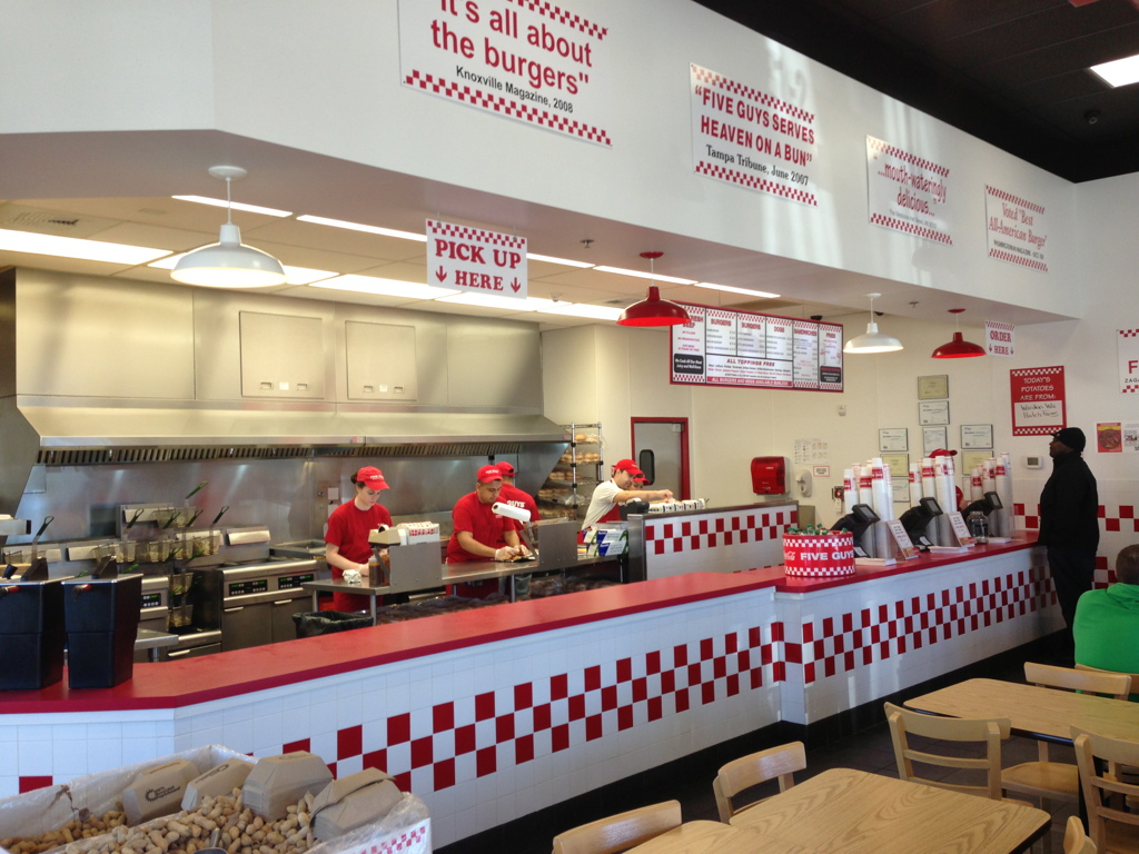 Five Guys | 2902 164th St SW Bldg B, Suite B-1, Lynnwood, WA 98087, USA | Phone: (425) 787-6400