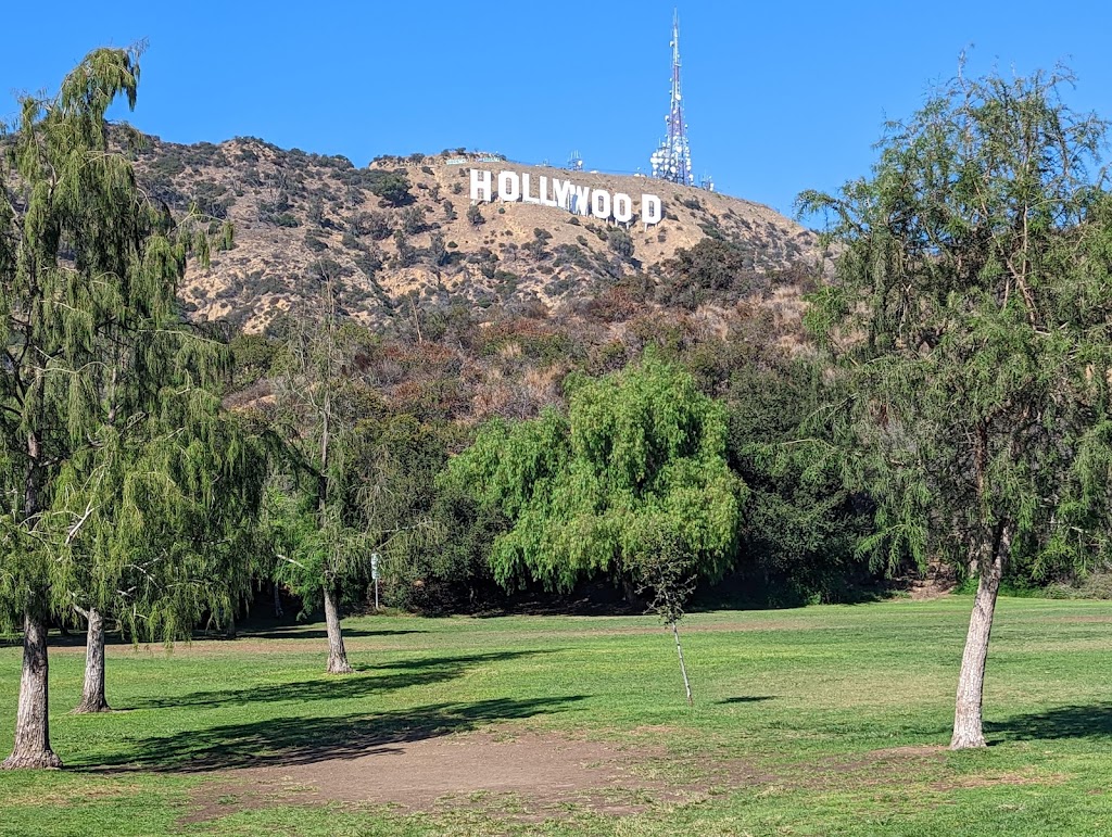 Lake Hollywood Park | 3160 Canyon Lake Dr, Los Angeles, CA 90068, USA | Phone: (818) 243-1145