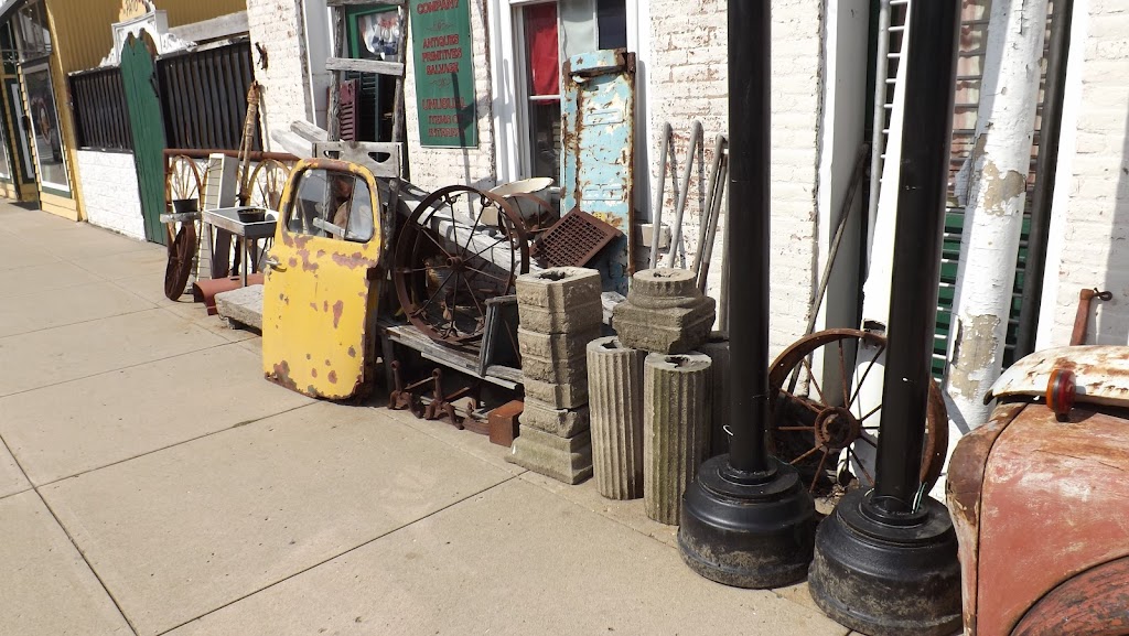 Doublehead Trading Co | 133-137 W Main St, Cambridge City, IN 47327, USA | Phone: (765) 478-3800