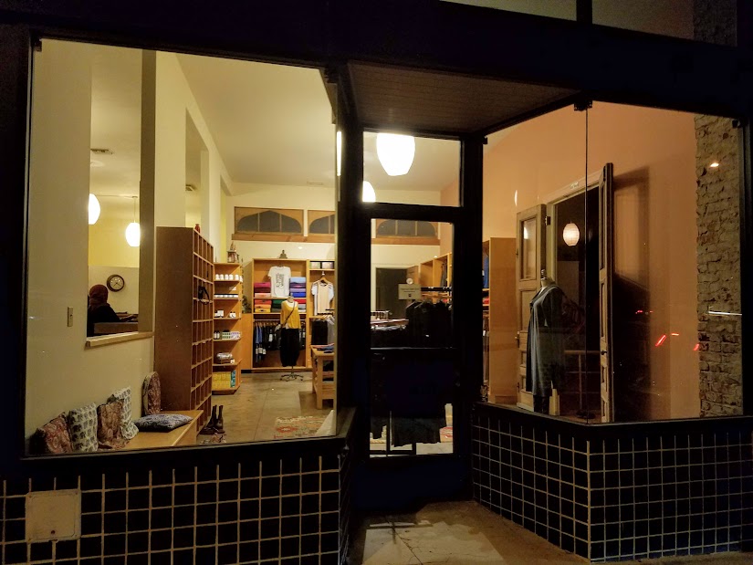 Yoga House | 11 W State St, Pasadena, CA 91105, USA | Phone: (626) 403-3961