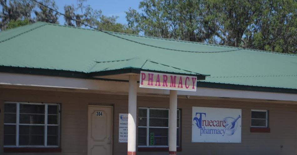 Trucare Pharmacy | 304 W Main St, Bowling Green, FL 33834, USA | Phone: (863) 375-3699