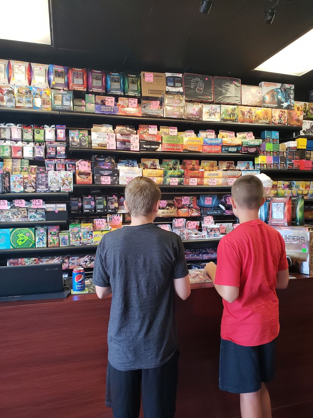 Mr Cards-N-Comics | 5646 Mayfield Rd, Cleveland, OH 44124, USA | Phone: (440) 421-9089