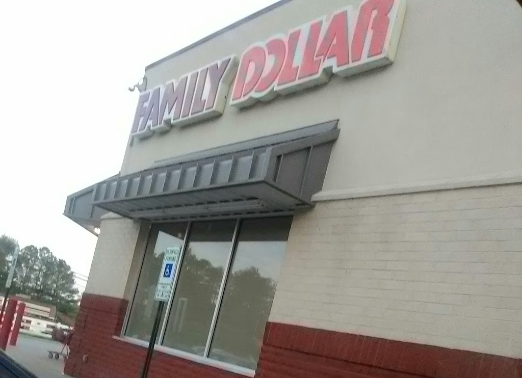 Family Dollar | 15928 Jefferson Davis Hwy, Colonial Heights, VA 23834, USA | Phone: (804) 451-2345