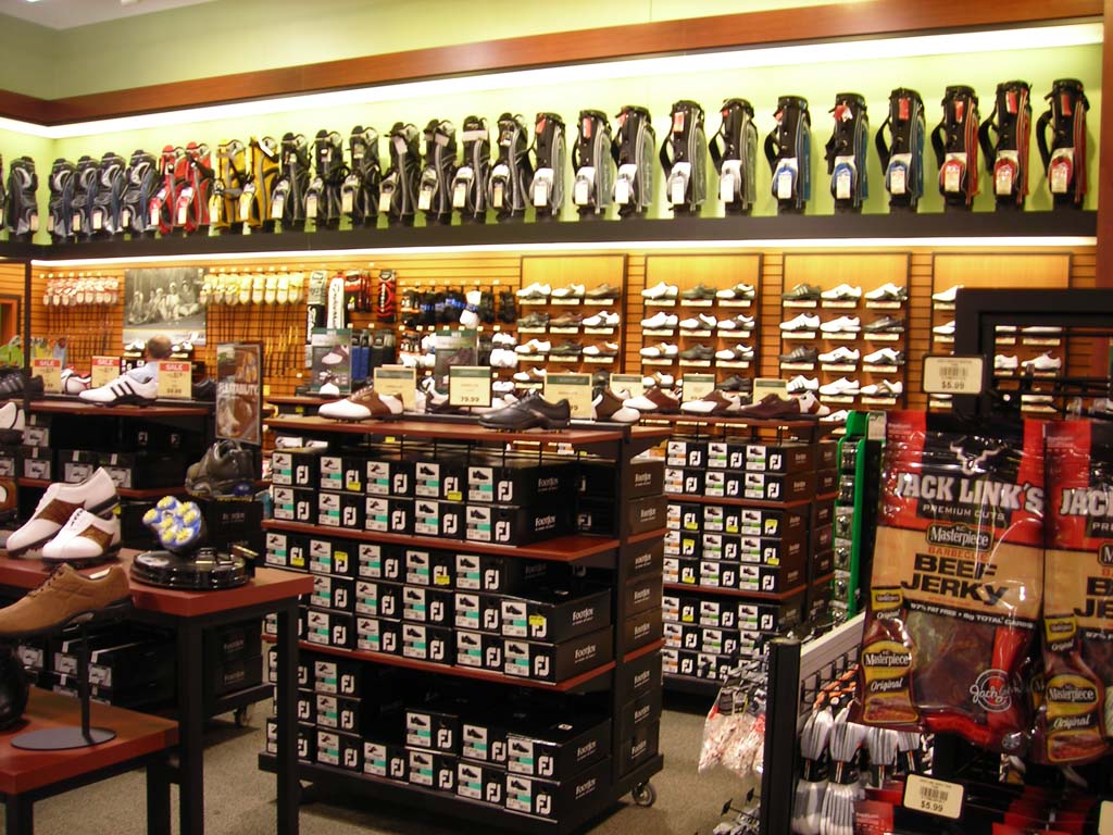 DICKS Sporting Goods | 1020 Port Washington Rd, Grafton, WI 53024, USA | Phone: (262) 377-6349