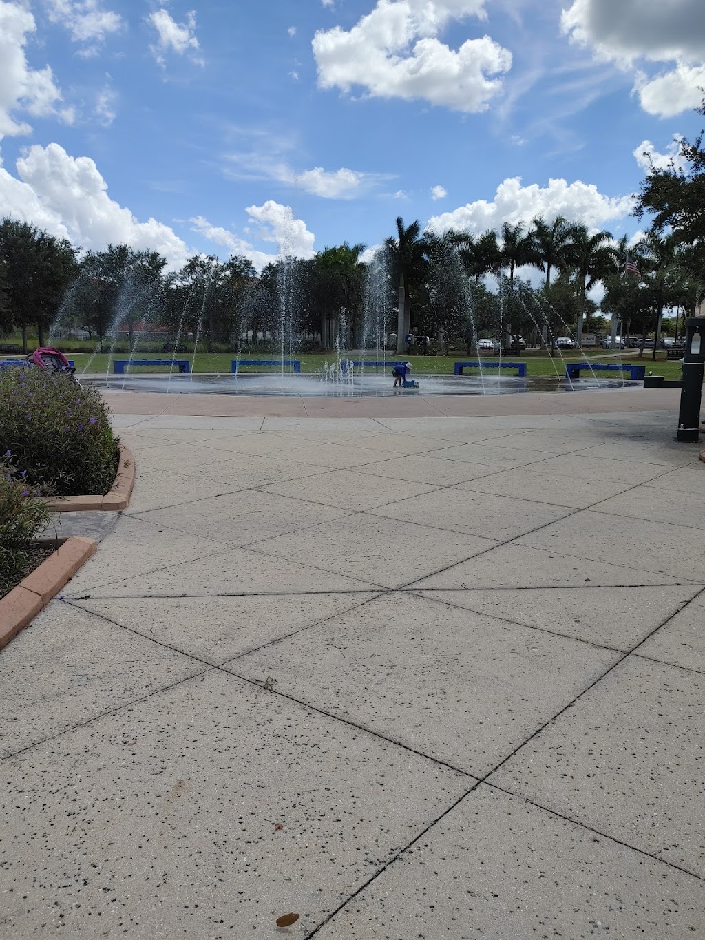 Riverwalk Splashpad | 452 3rd Ave W, Bradenton, FL 34205, USA | Phone: (941) 301-8445