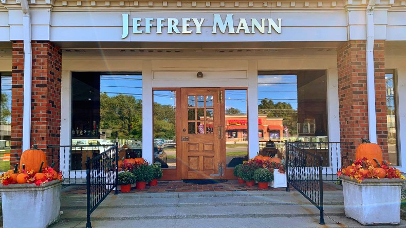 Jeffrey Mann Fine Jewelers | 5247 Monroe St, Toledo, OH 43623, USA | Phone: (419) 882-6994