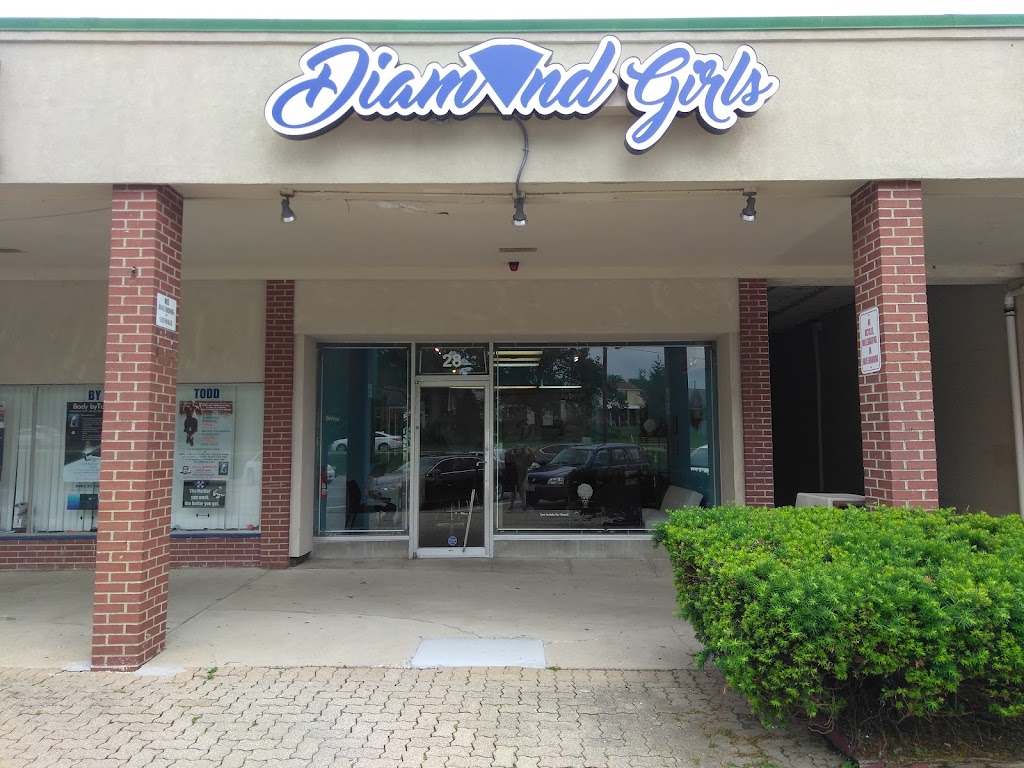 Diamond Girls Hair Emporium | 28 Eswin St, Greenhills, OH 45218, USA | Phone: (513) 666-0389