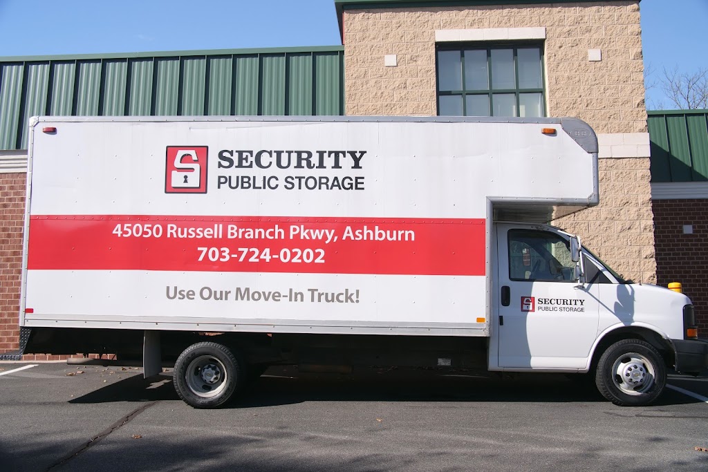 Security Public Storage | 45050 Russell Branch Pkwy, Ashburn, VA 20147 | Phone: (703) 596-1117