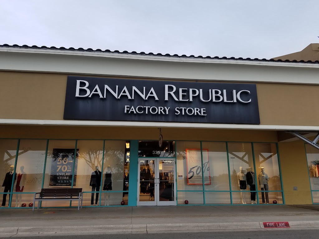 Banana Republic Factory Store | 4015 IH 35 S Suite 335, San Marcos, TX 78666, USA | Phone: (512) 805-0370