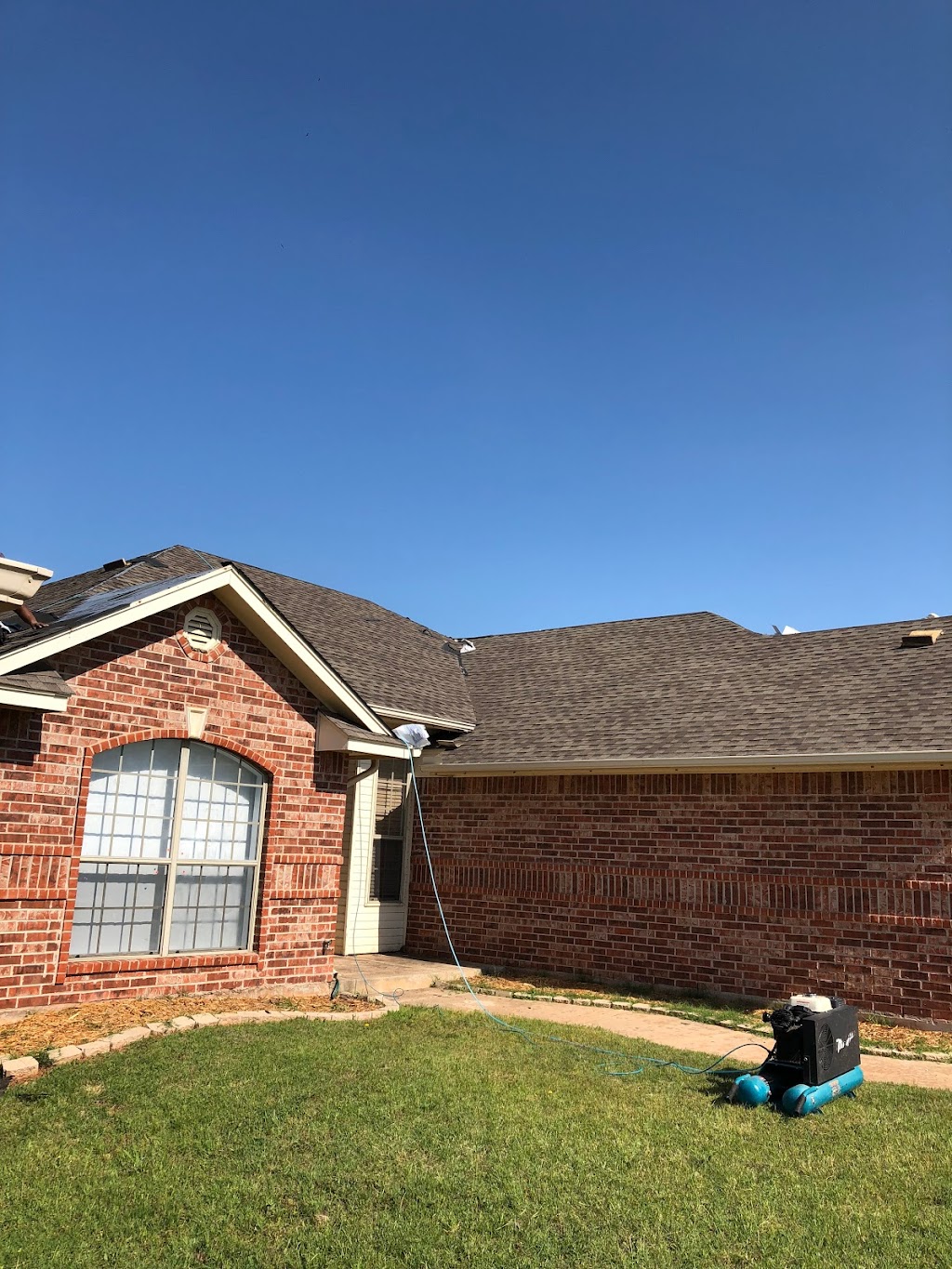 Baseys Roofing | 2700 S May Ave, Oklahoma City, OK 73108, USA | Phone: (405) 755-8717