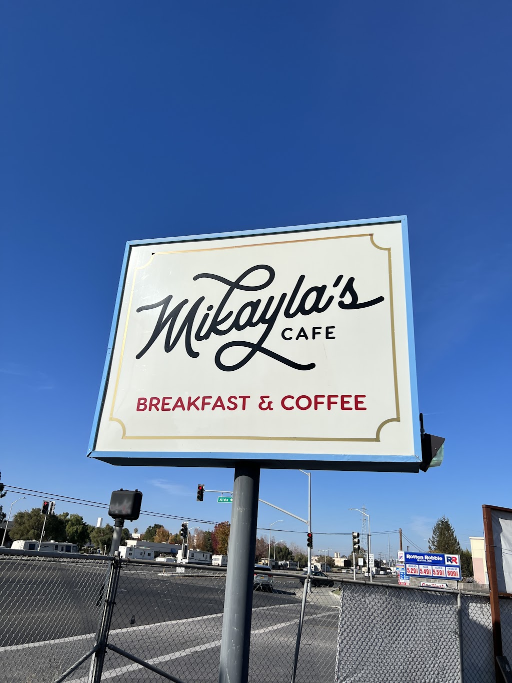 Mikaylas Cafe & Catering | 890 Aldo Ave, Santa Clara, CA 95054, USA | Phone: (408) 667-1773