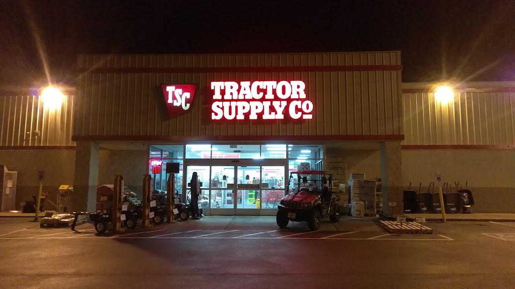 Tractor Supply Co. | 14925 Lebanon Rd, Old Hickory, TN 37138, USA | Phone: (615) 754-4700