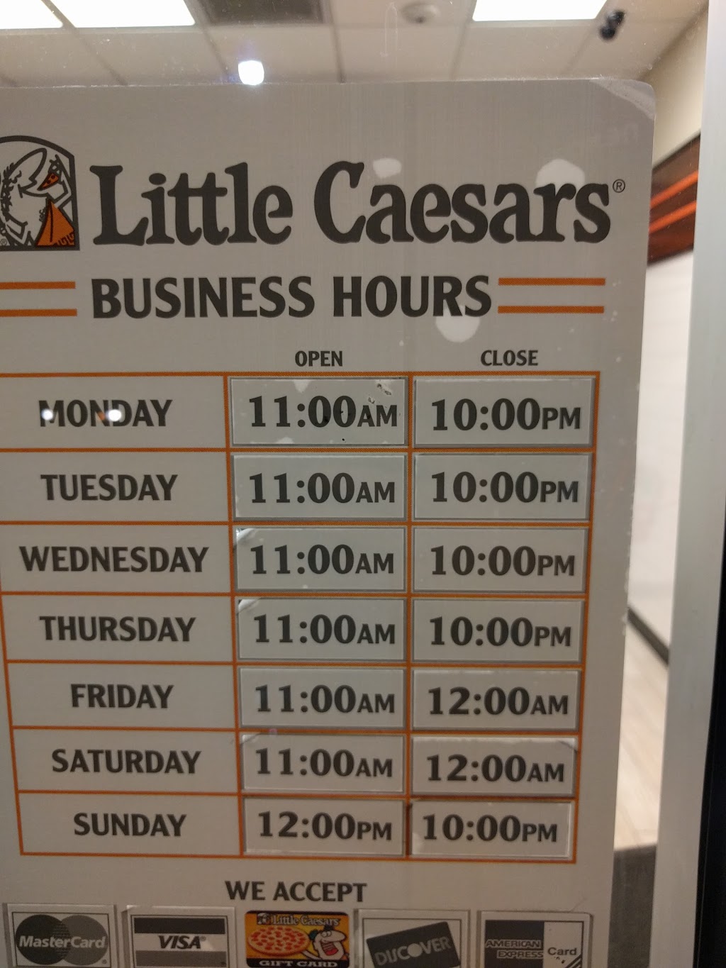 Little Caesars Pizza | 24492 W 10 Mile Rd, Southfield, MI 48034, USA | Phone: (248) 355-2334