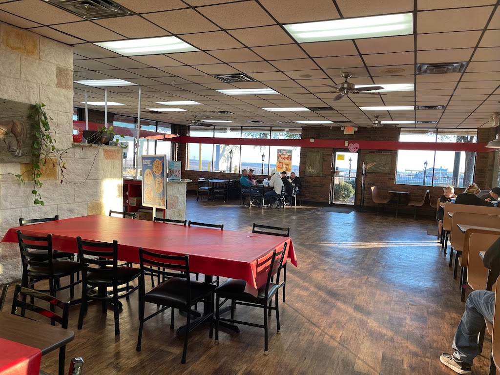 Dairy Queen | 101 US-287, Rhome, TX 76078 | Phone: (817) 636-2665