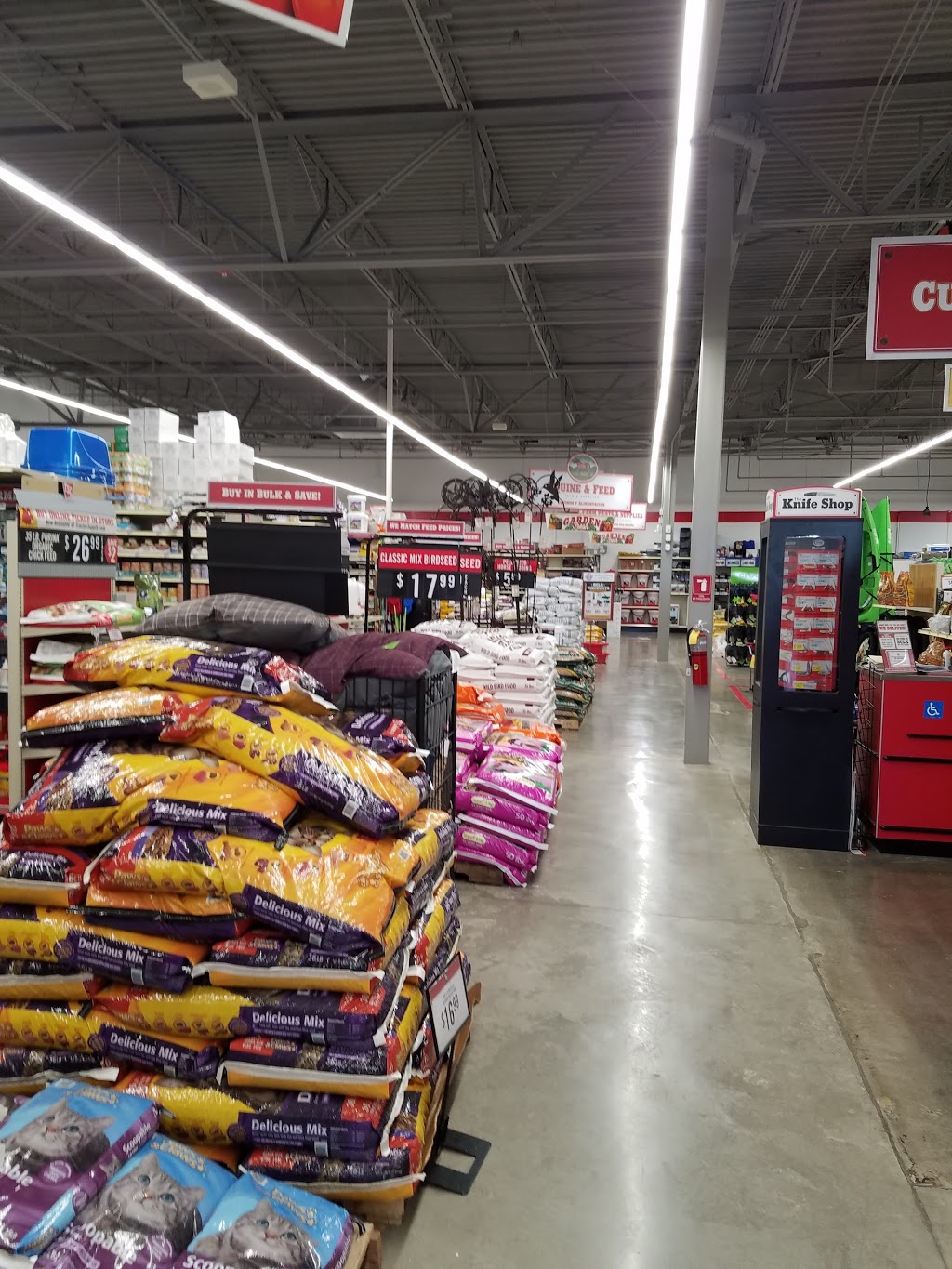 Tractor Supply Co. | 10713 Dixie Hwy Ste 101, Louisville, KY 40272, USA | Phone: (502) 995-8558