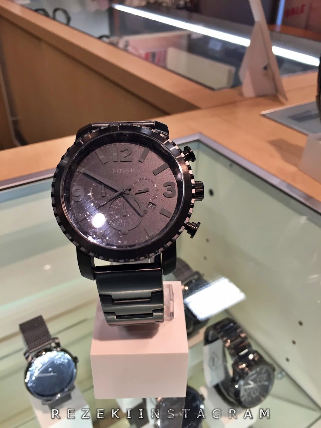 Fossil Outlet | 1876 Military Rd #185, Niagara Falls, NY 14304, USA | Phone: (716) 297-5193