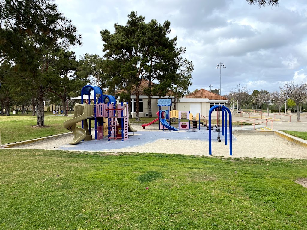 Bonita Creek Park | 3010 La Vida, Newport Beach, CA 92660, USA | Phone: (949) 644-3151