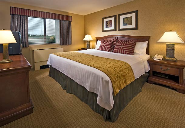 Residence Inn by Marriott Plainview Long Island | 9 Gerhard Rd, Plainview, NY 11803, USA | Phone: (516) 433-6200