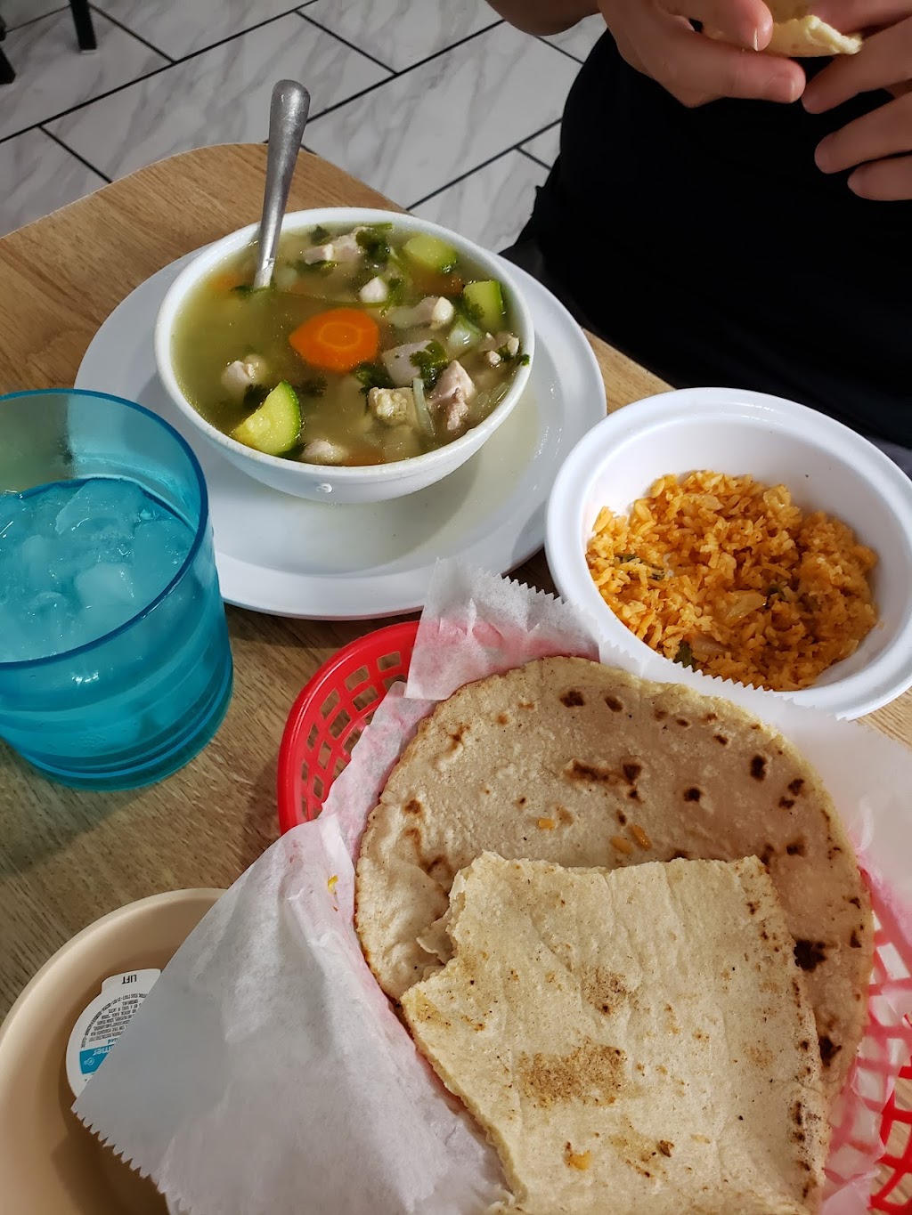 La Ribera Taqueria & Restaurant | 428 N Alamo St, Refugio, TX 78377, USA | Phone: (361) 526-1307