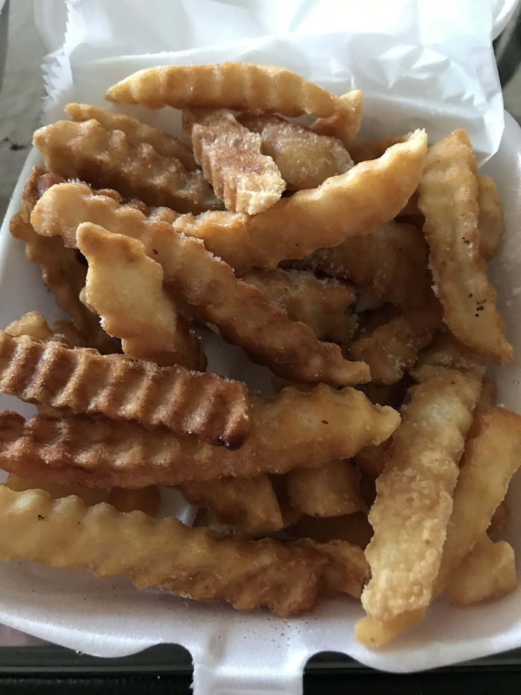Butler Dog House | 300 Greater Butler Mart, Butler, PA 16001 | Phone: (724) 256-8364