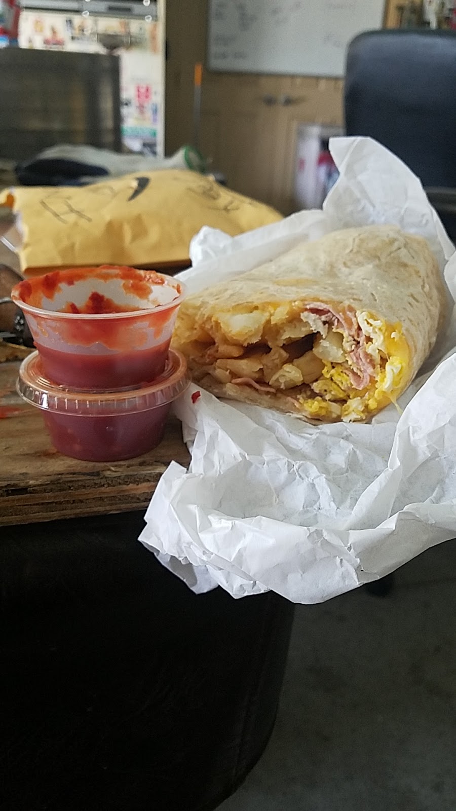 La Cresta Restaurant and Caffé | 1331 La Cresta Blvd, El Cajon, CA 92021, USA | Phone: (619) 938-3436