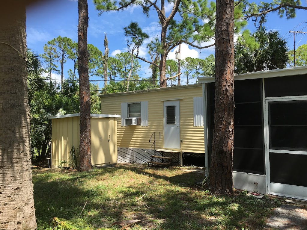 Floridian Mobile Home/RV Park | 5018 Sleighbell Ln, Port Richey, FL 34652, USA | Phone: (727) 842-8871