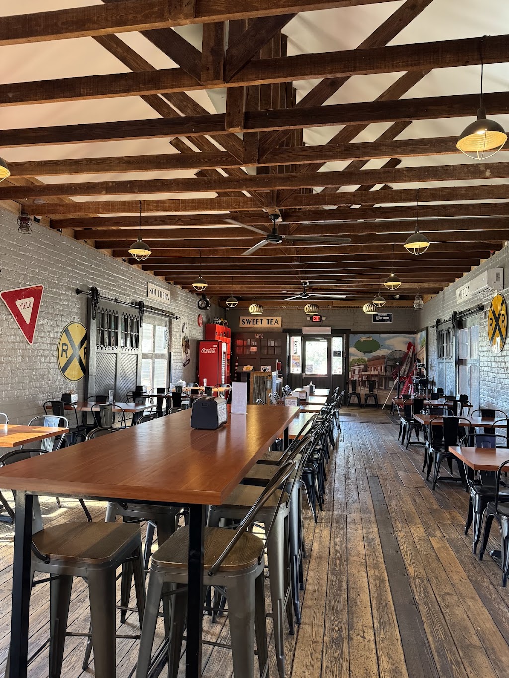 The Depeaux | 269 E Railroad Ave, Independence, LA 70443, USA | Phone: (985) 606-2066