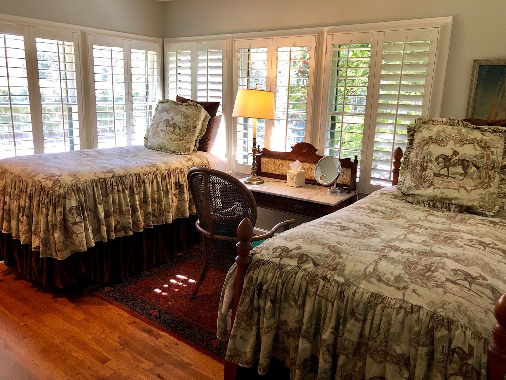 Chaska House Bed & Breakfast | 716 W Main St, Waxahachie, TX 75165, USA | Phone: (214) 213-5837