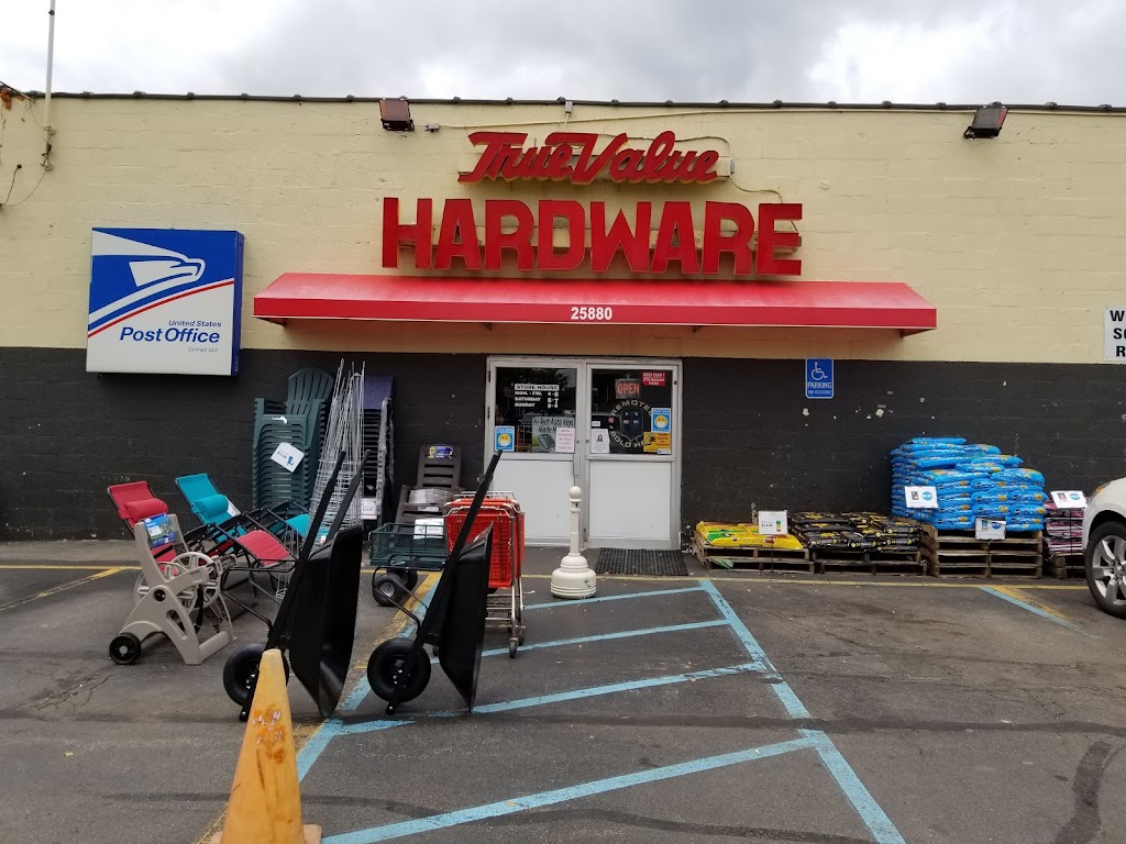 Township True Value Hardware | 25880 Five Mile Rd, Redford Charter Twp, MI 48239, USA | Phone: (313) 533-0020